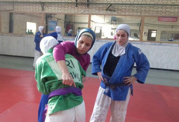 ماجرای قضاوت داوران مرد در کوراش زنان چه بود؟