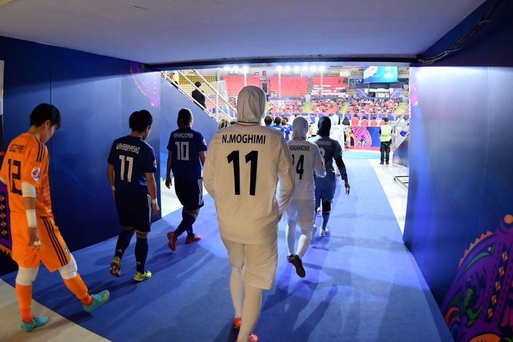 رسانه ملی و پخش ورزش بانوان؟ تمام کنیم ذلت این خواسته را …