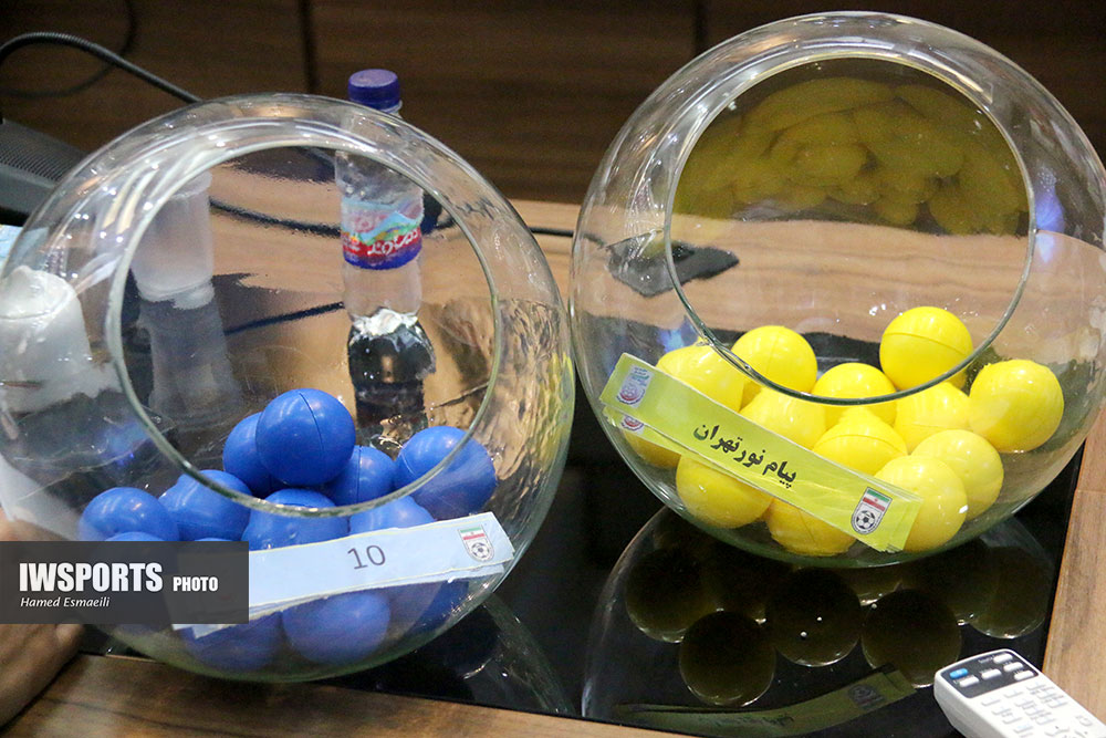 قرعه کشی جدید لیگ فوتسال بانوان دوشنبه برگزار می شود/ آغاز لیگ از 19 مرداد