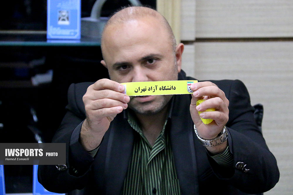 شنبه ؛ روز سرنوشت لیگ فوتسال/ دانشگاه آزاد انصراف داد ؛ نامی نو اصفهان وارد لیگ شد