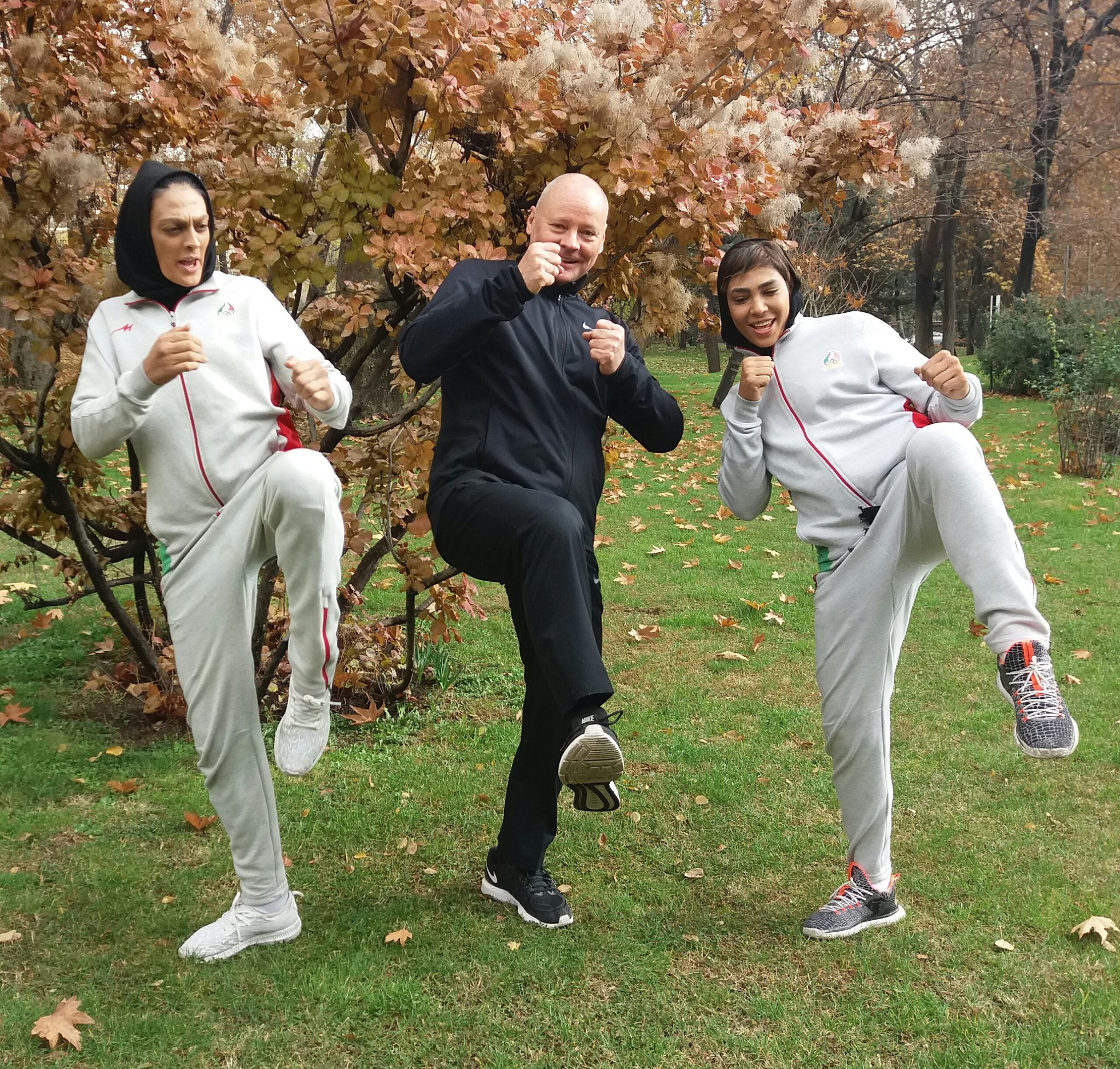 دیدار سفیر آلمان با خواهران منصوریان و تمرین مشترک! (تصاویر)