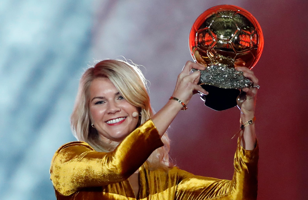 توپ طلای 2018 فوتبال زنان به آدا هگربرگ رسید ؛ ستاره ای از سرزمین برفی