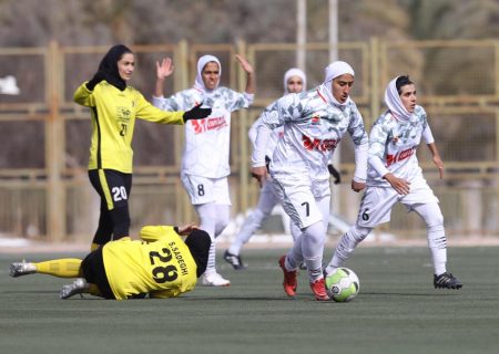 خیز بلند مدافع عنوان قهرمانی به سوی جام