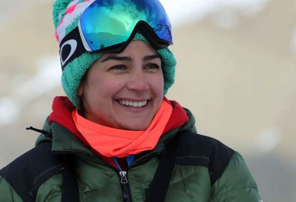 زرگری: اسکی را رو به نابودی بردند | خیلی از دخترها قربانی شدند