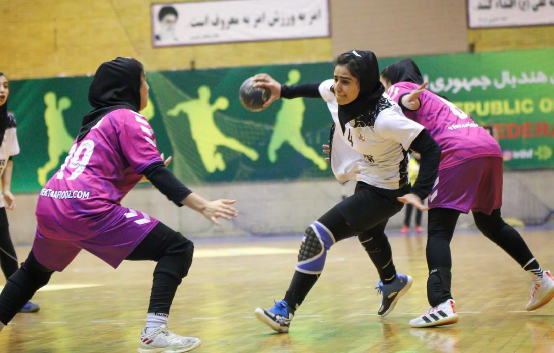 شهرداری ملایر ۳۱ یکتا افروز البرز ۲۴ | سومین برد در حساب ملایر