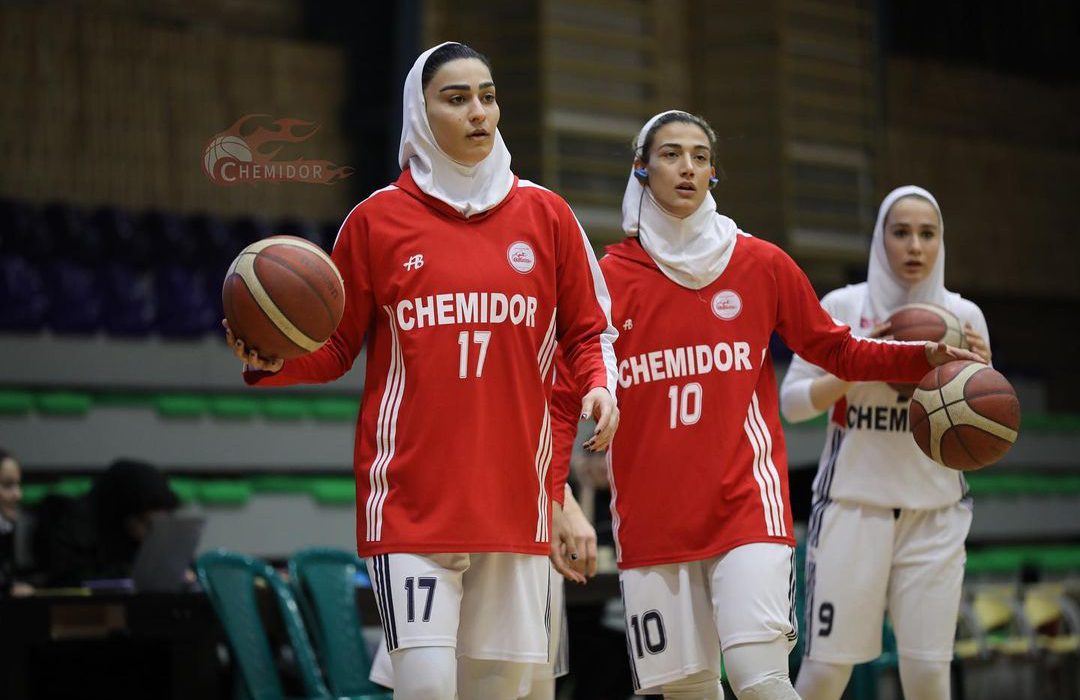 احتمال پارگی رباط صلیبی معصومه اسماعیل زاده