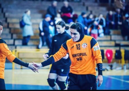 لژیونر در لیگ برتر | فاطمه خلیلی به سپاهان بازگشت