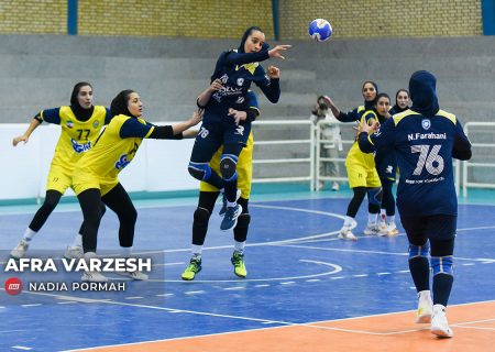 رایزکو از حضور در لیگ هندبال زنان انصراف داد