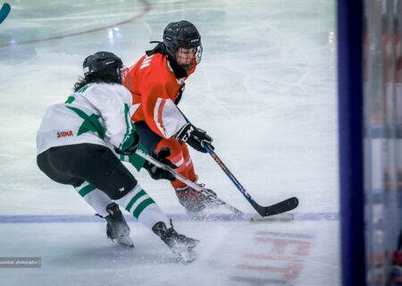 پیروزی دختران سیمرغ بر تندر در نبردی نزدیک