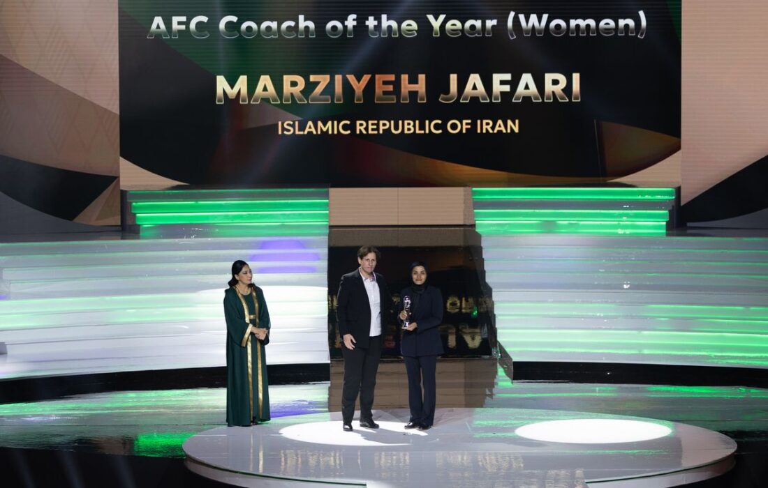 مرضیه جعفری بهترین مربی زن فوتبال آسیا شد