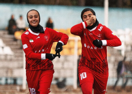 پیروزی گل‌گهر، سپاهان و پرسپولیس | ایستا متوقف شد